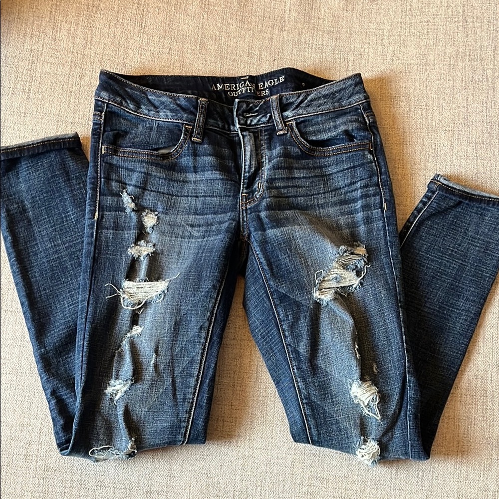 American Eagle Distressed super stretch jegging Jeans